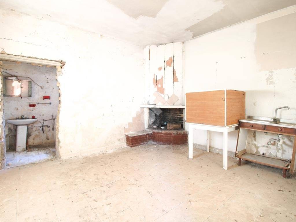 Casa indipendente a Ortona in Via Martellini, 16 - Foto 4