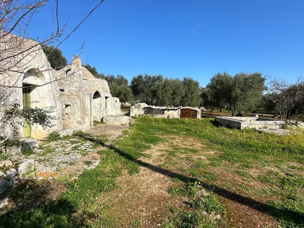 Rustico / casale a Ceglie messapica in Contrada Sessana Piccola - Foto 2