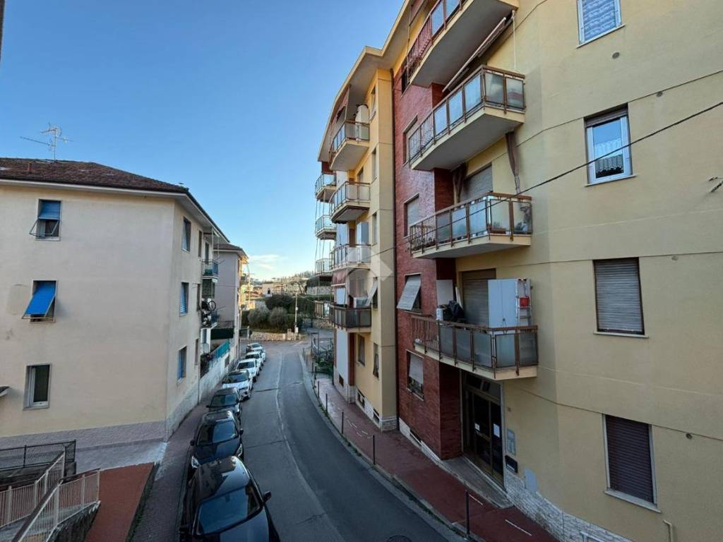 Appartamento a Rapallo in Via Torre del Menegotto - Foto 5