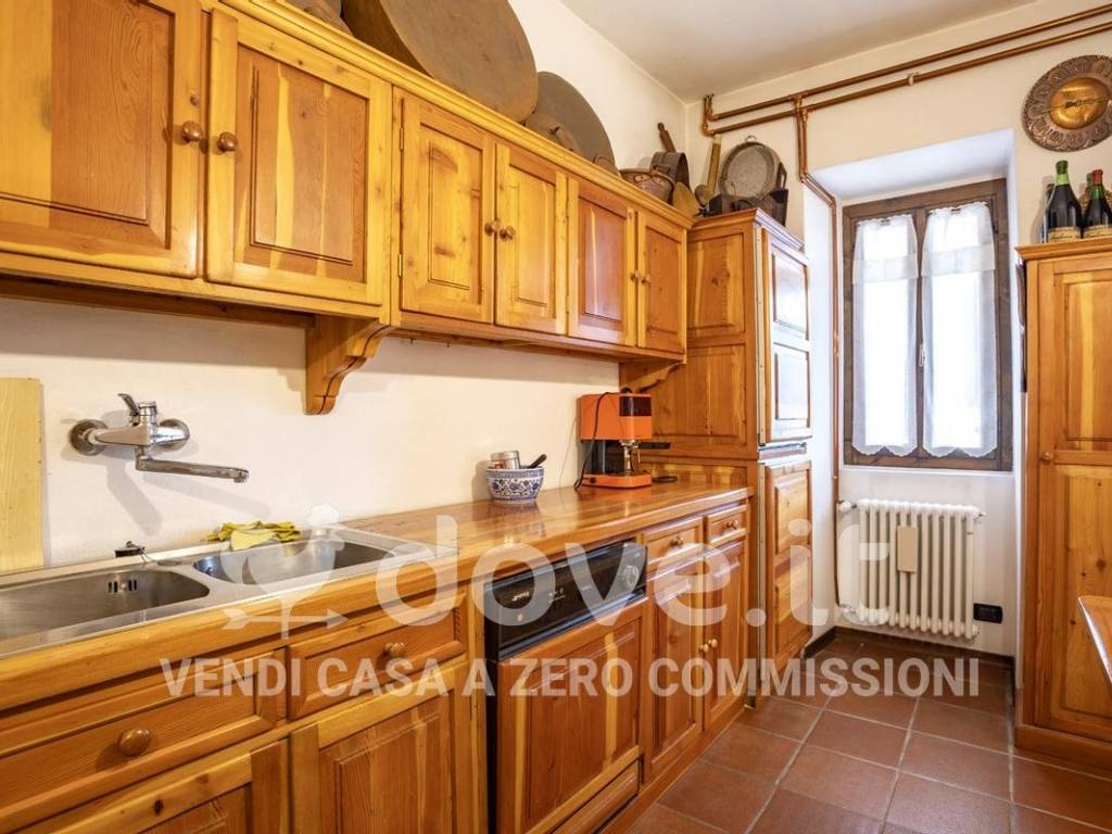 Villa a Cuveglio in Via Milano, 22 - Foto 2