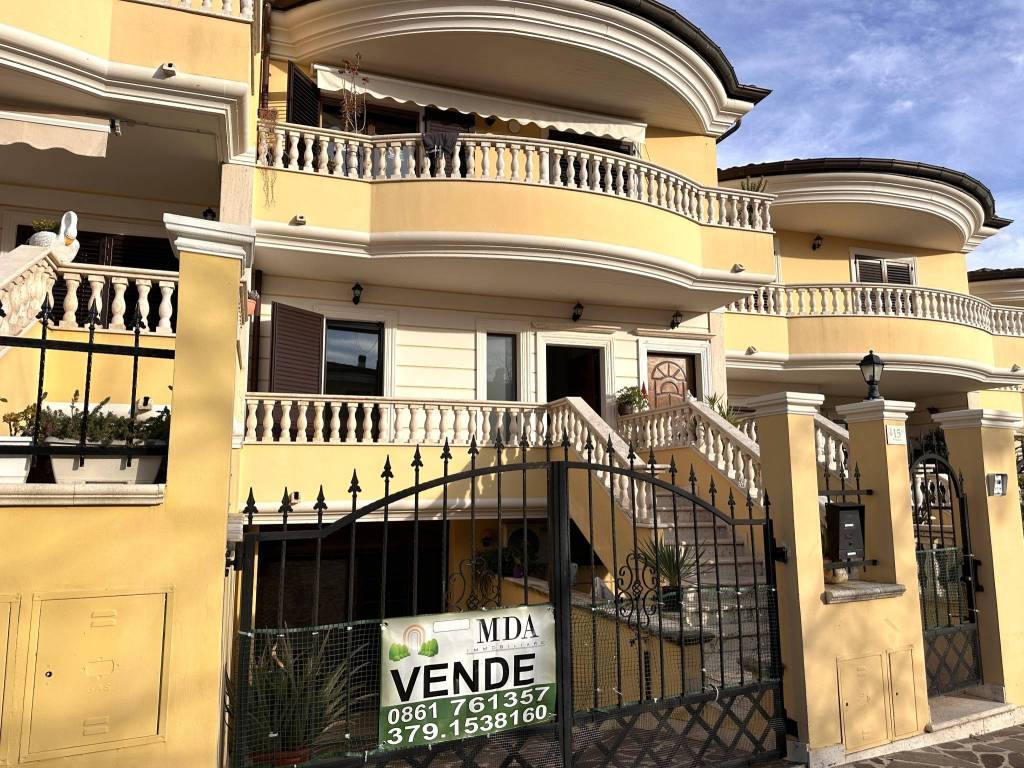 Appartamento a Nereto in Via Parignano, 15 - Foto 2
