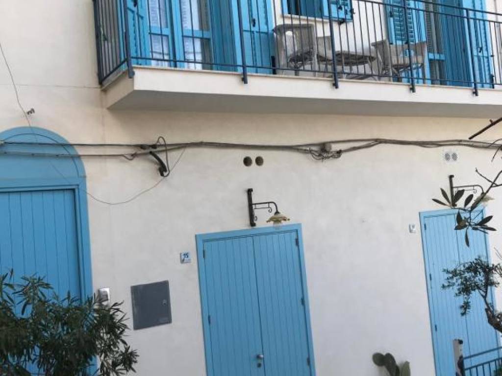 Casa indipendente a Castellammare del golfo in Via Renda - Foto 2