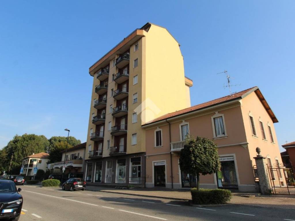 Appartamento a Usmate velate in Corso Italia - Foto 1