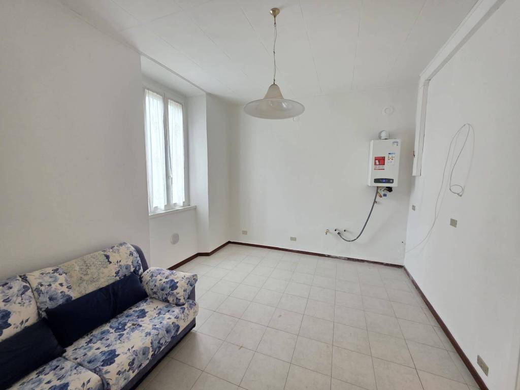 Appartamento a Como in Via Canturina - Foto 2