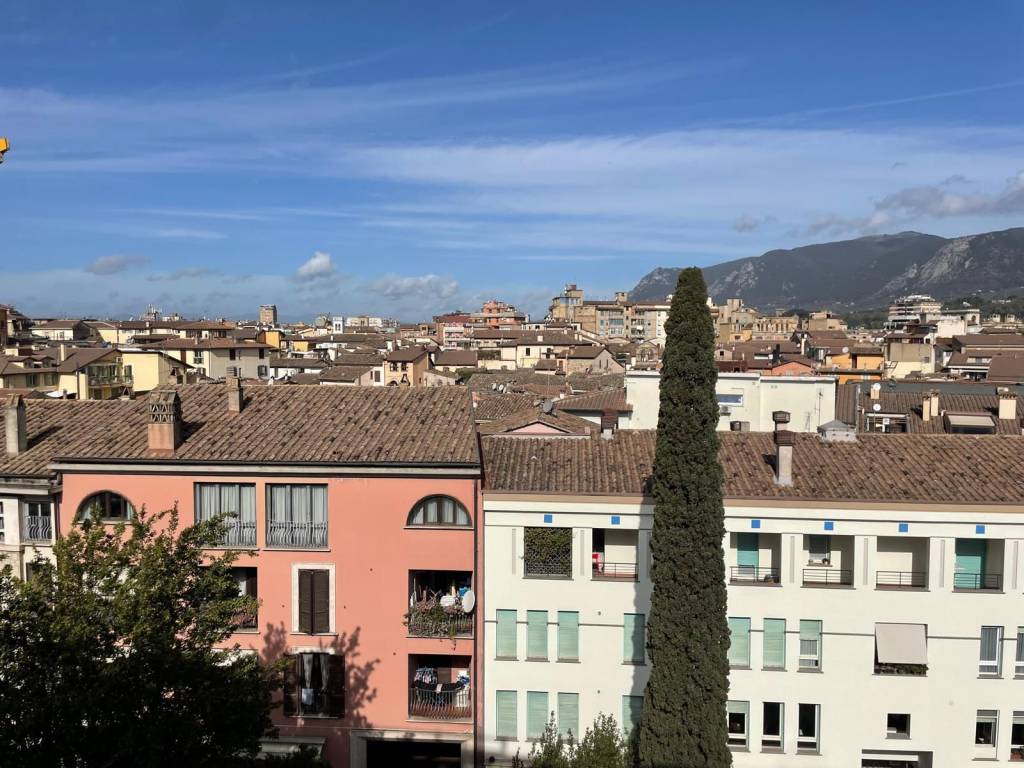 Attico / mansarda a Terni in Via Castello - Foto 2