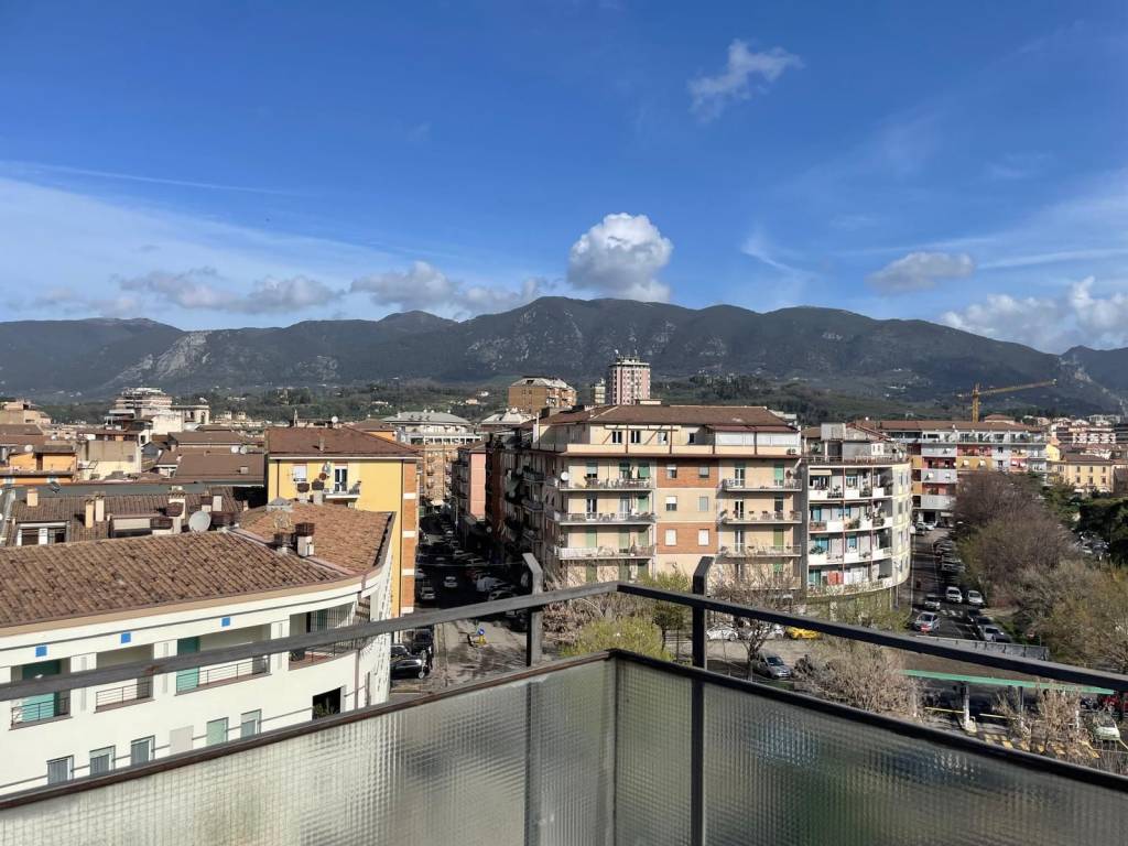 Attico / mansarda a Terni in Via Castello - Foto 4