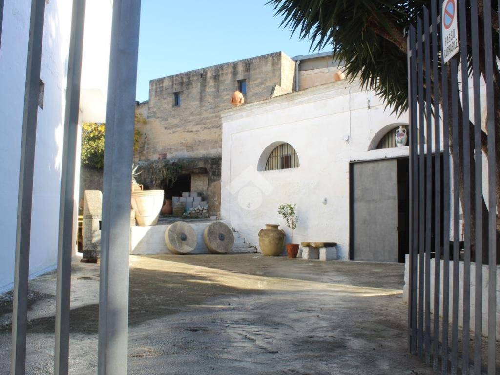 Appartamento a Grottaglie in Via Pellari - Foto 4