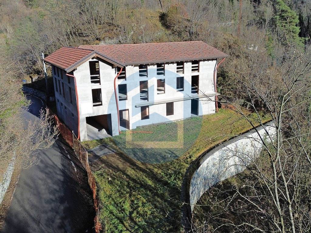 Palazzo / stabile a Borno in Via Rocca - Foto 3
