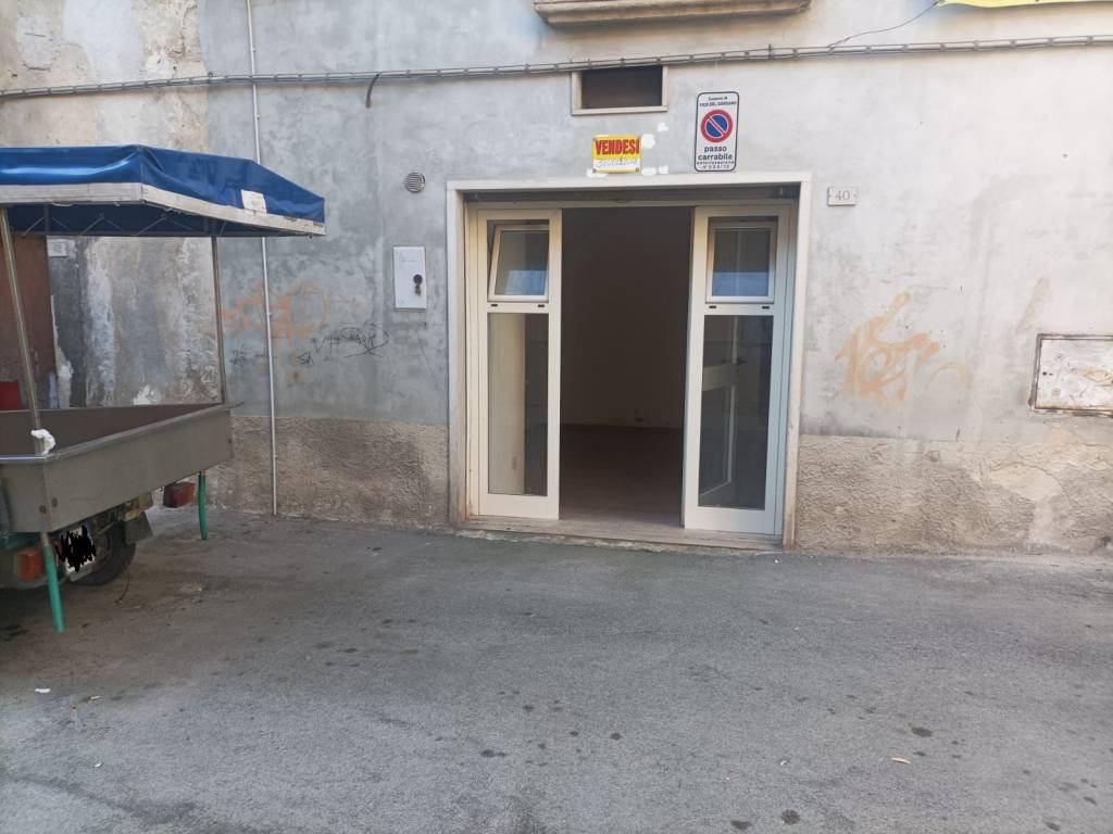 Box / garage a Vico del gargano in Via Sbrasile, 40 - Foto 2
