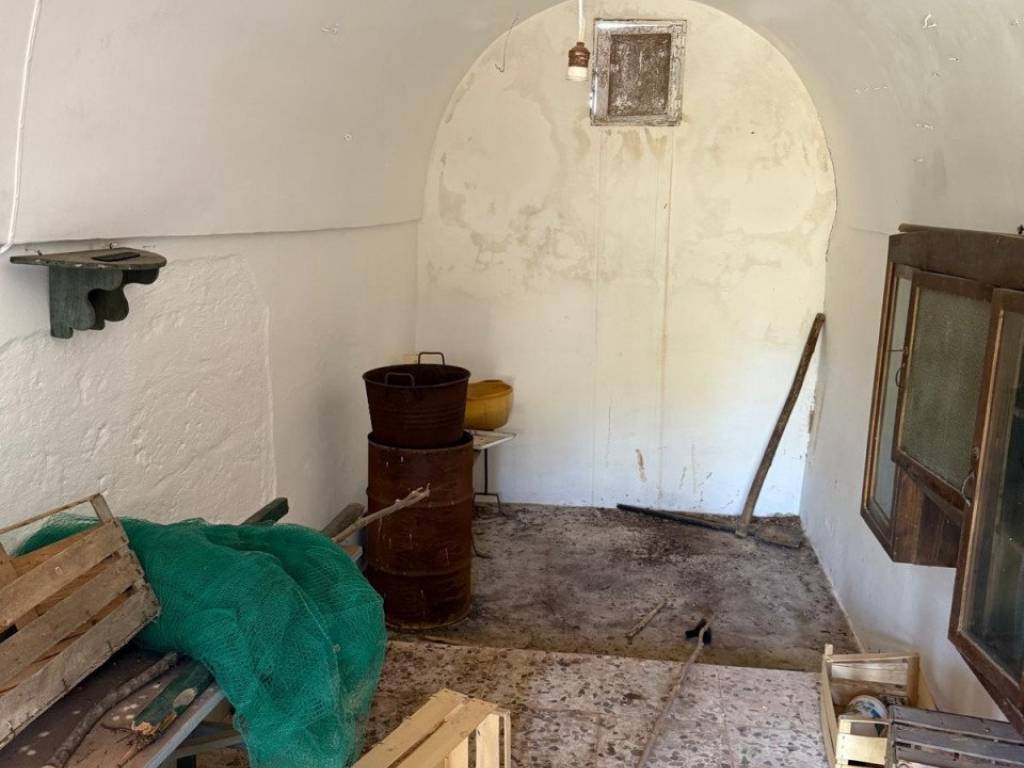 Rustico / casale a Ceglie messapica in Contrada Perullo - Foto 4