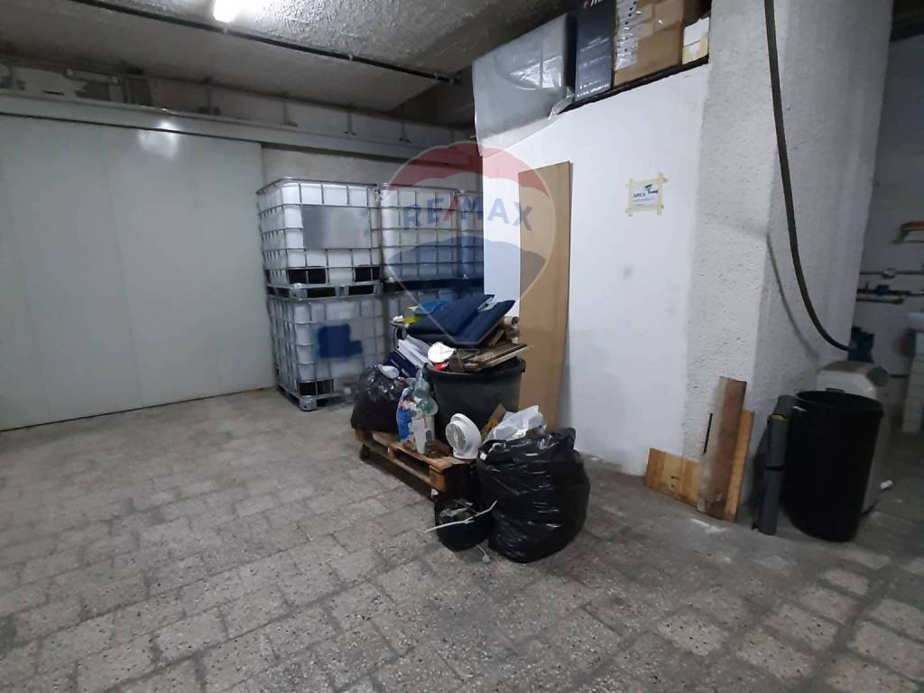 Box / garage a Siracusa in Via Necropoli Grotticelle, 27 - Foto 2