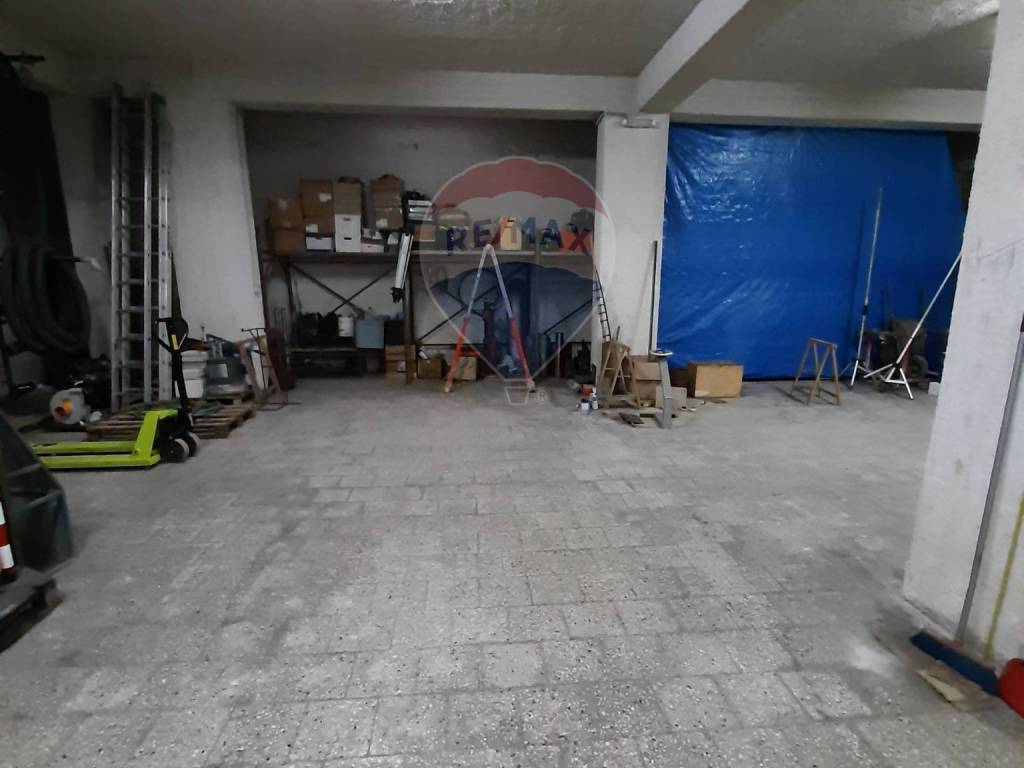 Box / garage a Siracusa in Via Necropoli Grotticelle, 27 - Foto 4