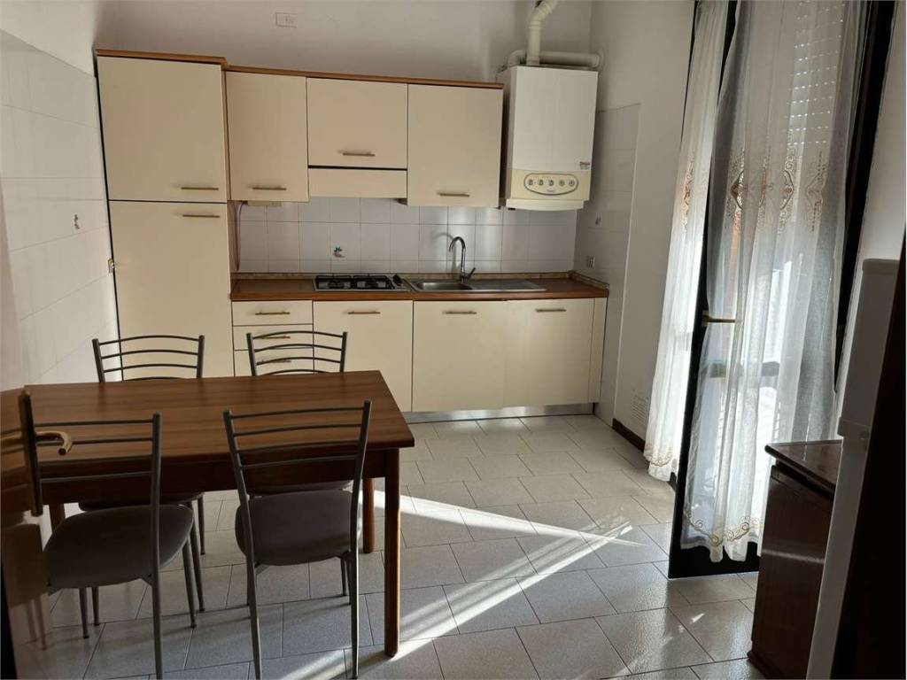 Appartamento a Mirandola in LOLLI - Foto 5