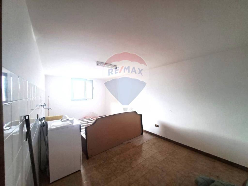 Casa indipendente a San michele salentino in Via IV Novembre - Foto 5