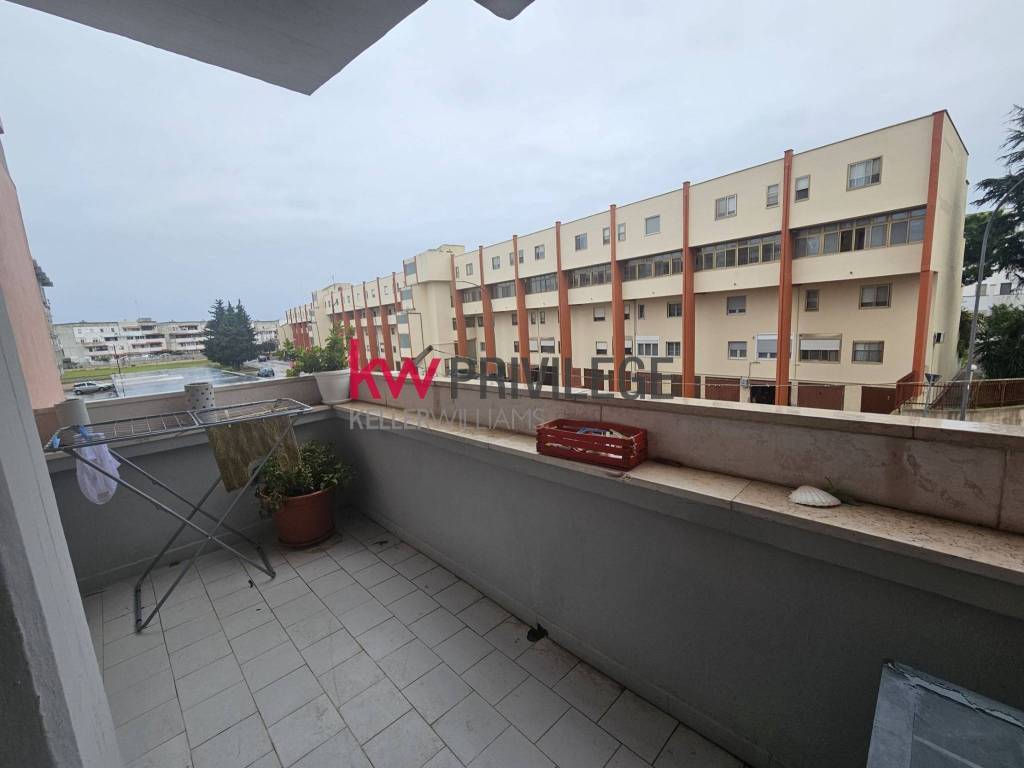 Appartamento a Brindisi in Piazza Augusto Righi - Foto 2