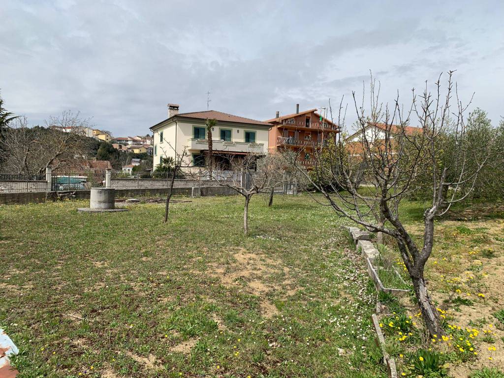 Terreno a Macchia d'isernia in Via Guglielmo Marconi - Foto 3