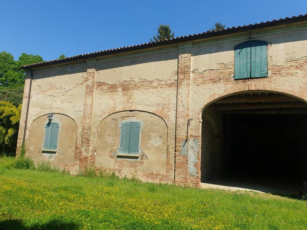 Rustico / casale a Rolo in ROLO - Foto 3