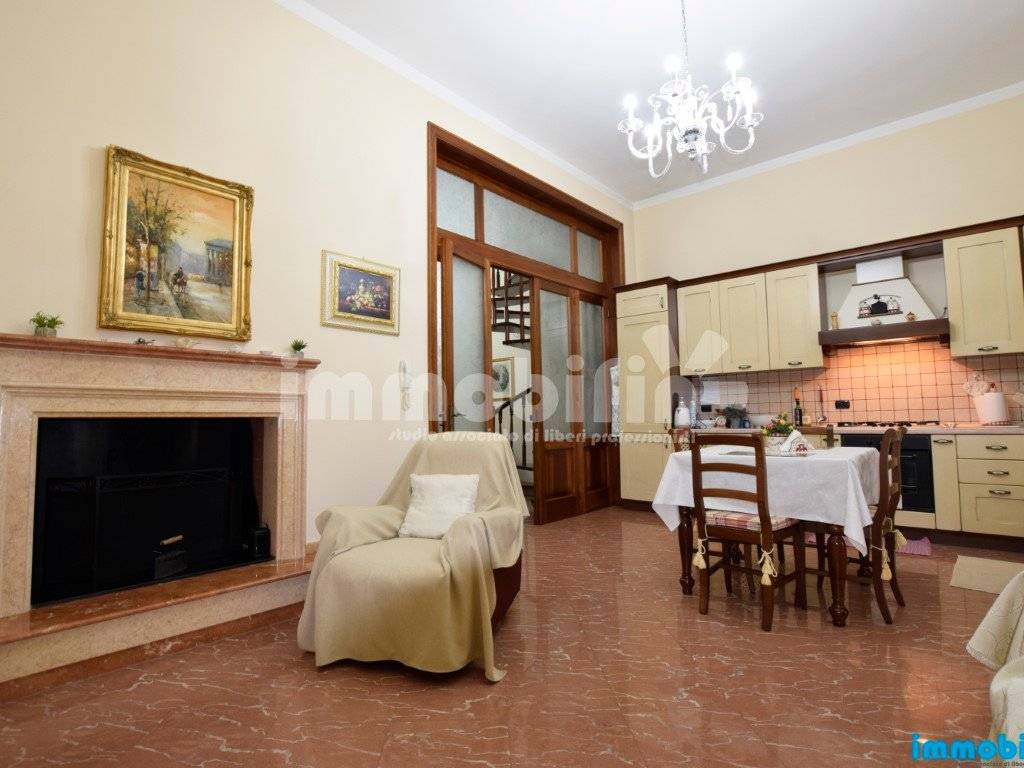 Appartamento a Torre santa susanna - Foto 3