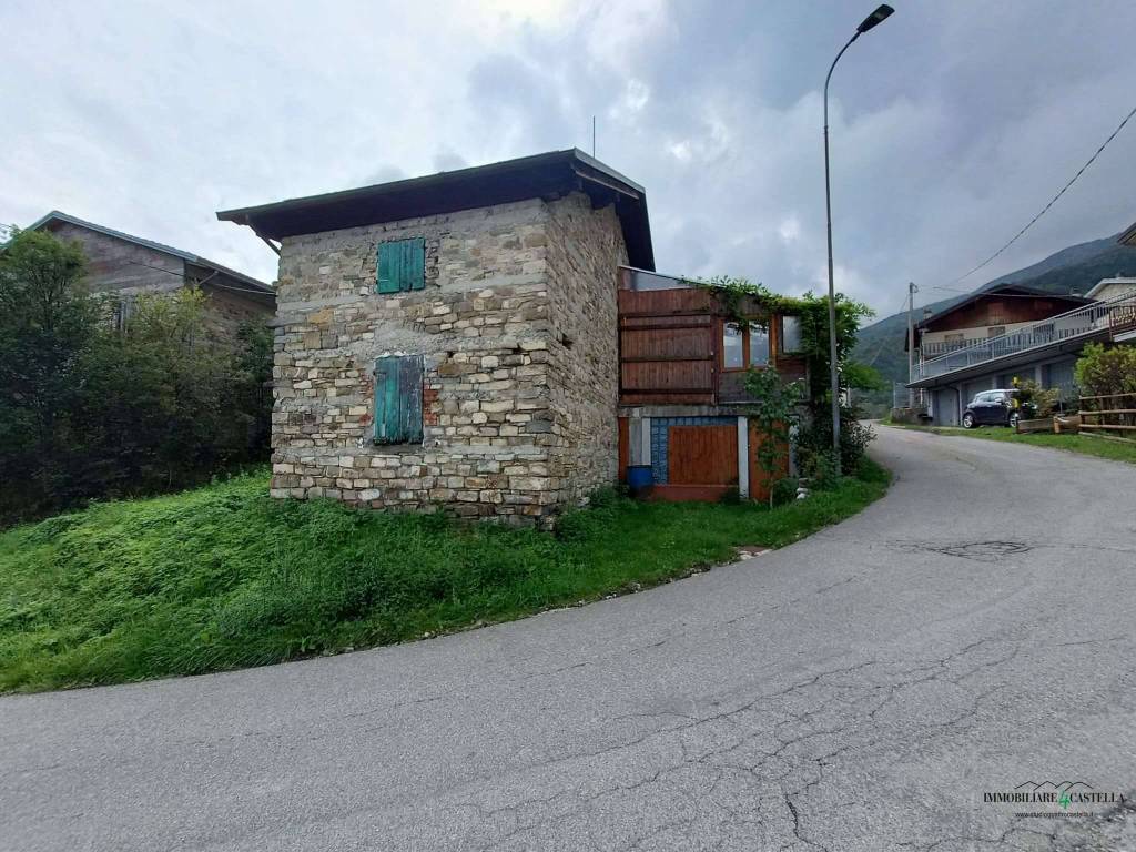 Casa indipendente a Villa minozzo in via Di Pradancino 25 - Foto 2