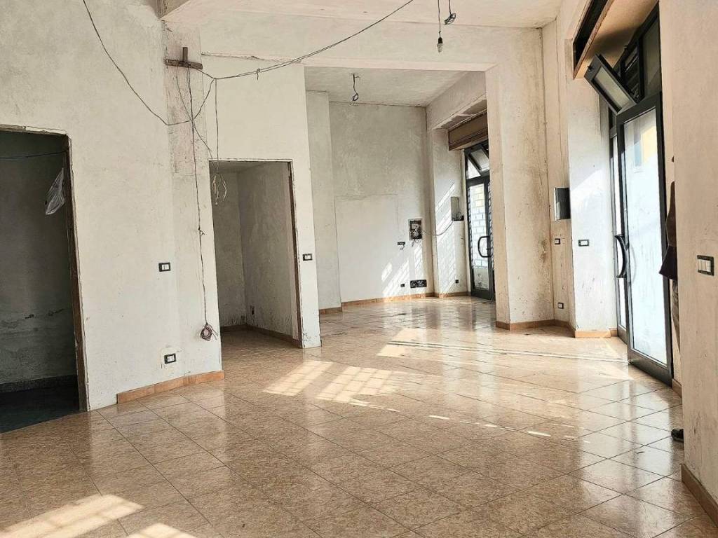 Palazzo / stabile a Catanzaro in Via Francesco Paglia - Foto 2