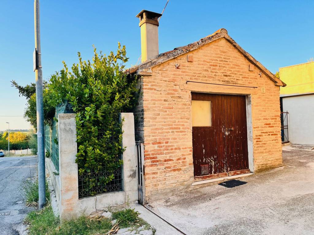 Casa indipendente a Montemarciano in Via Cassiano, 10 - Foto 2