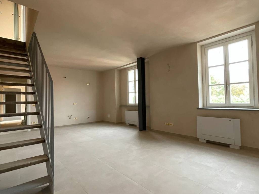 Appartamento a Cannobio in Via Paolo Zaccheo, 16 - Foto 2