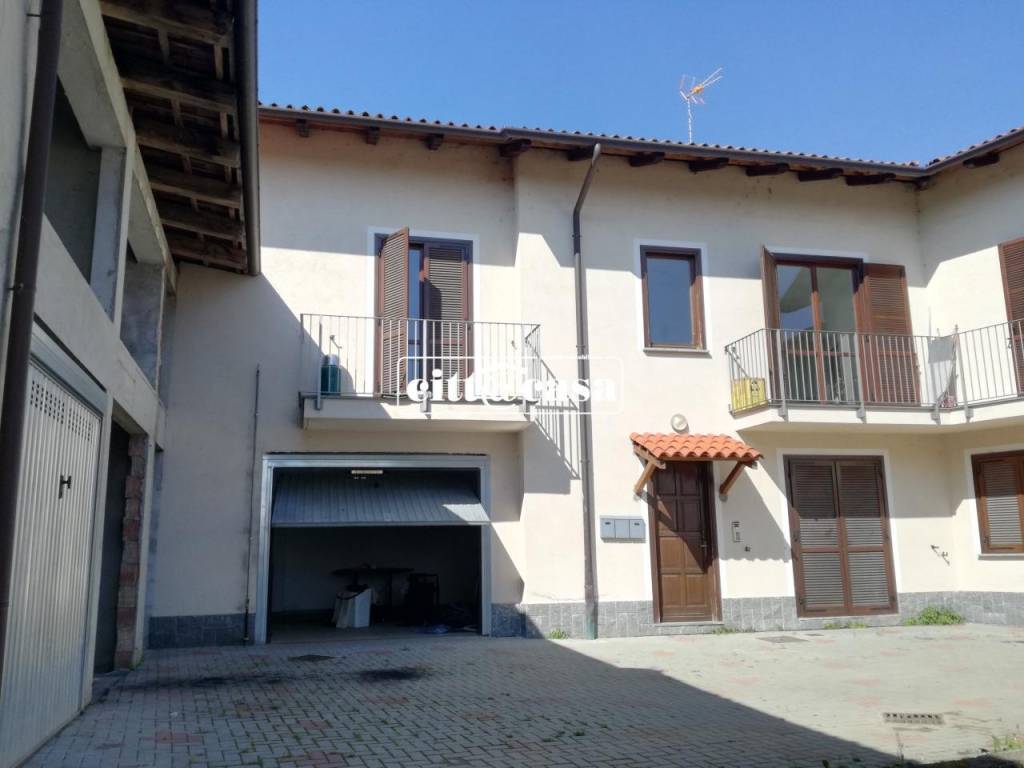 Villetta a schiera a Calliano in Via Alessandro Manzoni ,1 - Foto 3