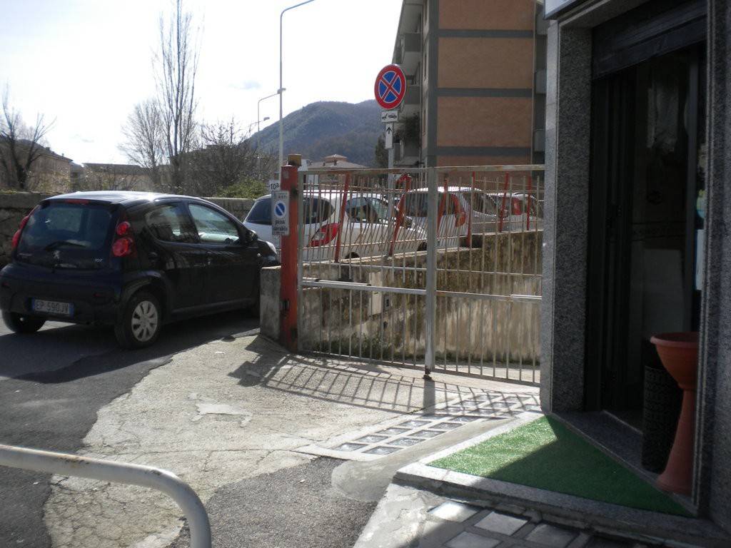 Box / garage a Rieti in Piazza Vittorio Bachelet - Foto 2