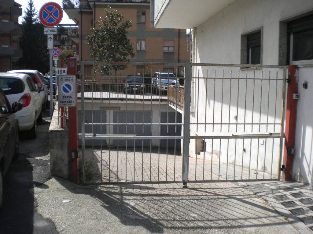 Box / garage a Rieti in Piazza Vittorio Bachelet - Foto 4