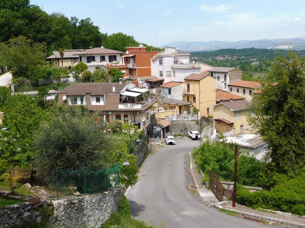 Casa indipendente a Ceccano in Via Pisciarello - Foto 2
