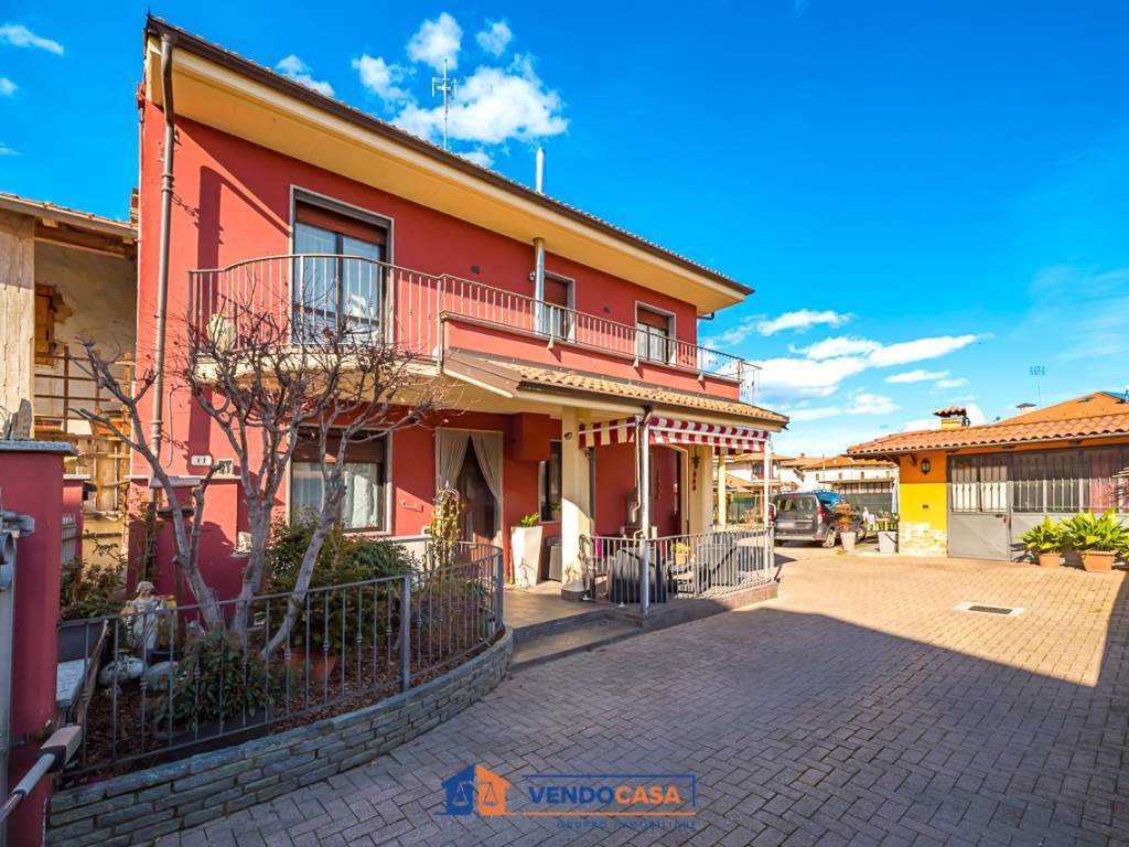 Villa a Bernezzo in Via Divisione Cuneense, 11 - Foto 2