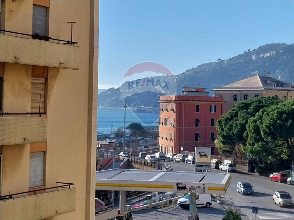 Appartamento a Genova in Via Voltri, 9 - Foto 2