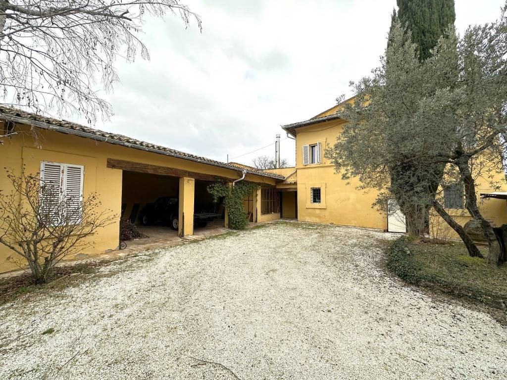 Villa a Foligno - Foto 2