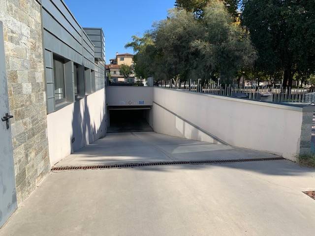 Box / garage a Venezia in Via Andrea Costa - Foto 2