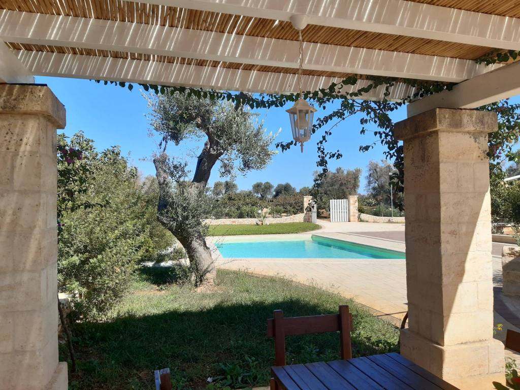 Villa a San vito dei normanni in Contrada Mondescine - Foto 5