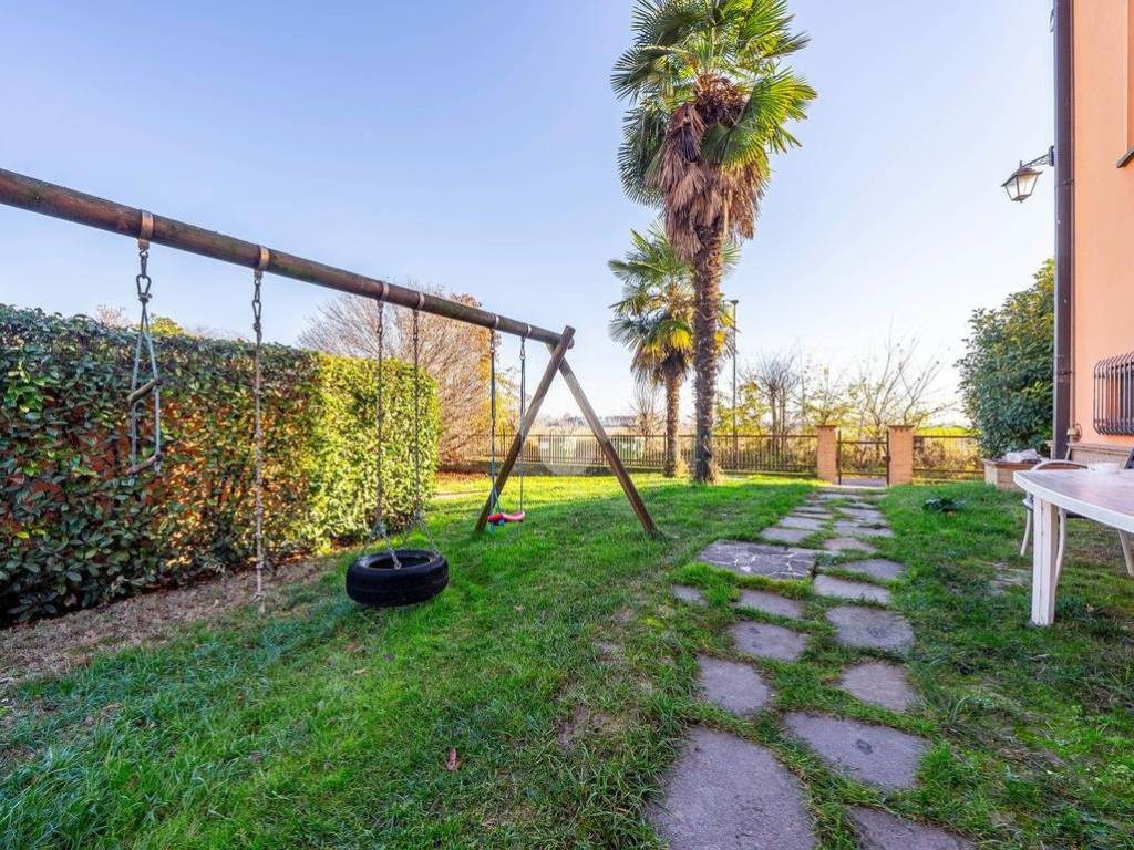 Villa a Parma in via naviglia, 50 - Foto 2