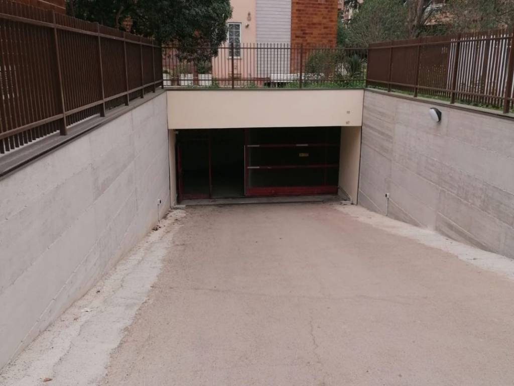 Box / garage a Foggia in Viale Europa, 35 - Foto 2