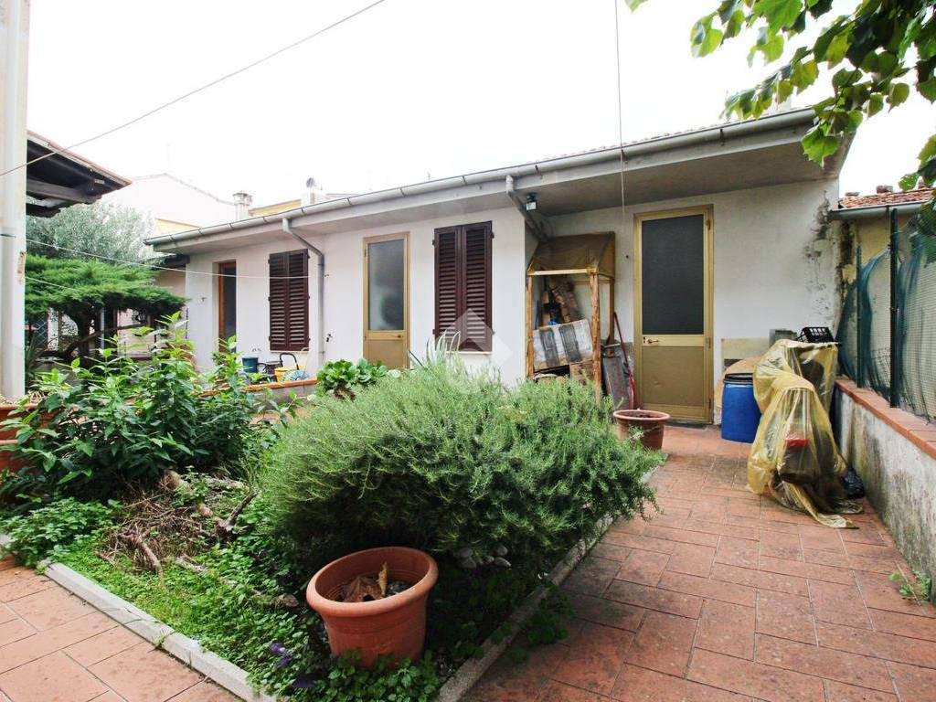 Casa indipendente a Prato in Via Podgora - Foto 5