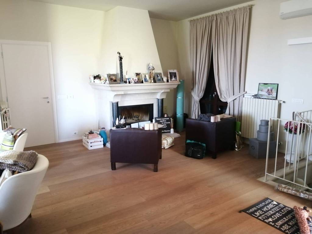 Villa a Coriano in Via Ripa Bianca - Foto 4