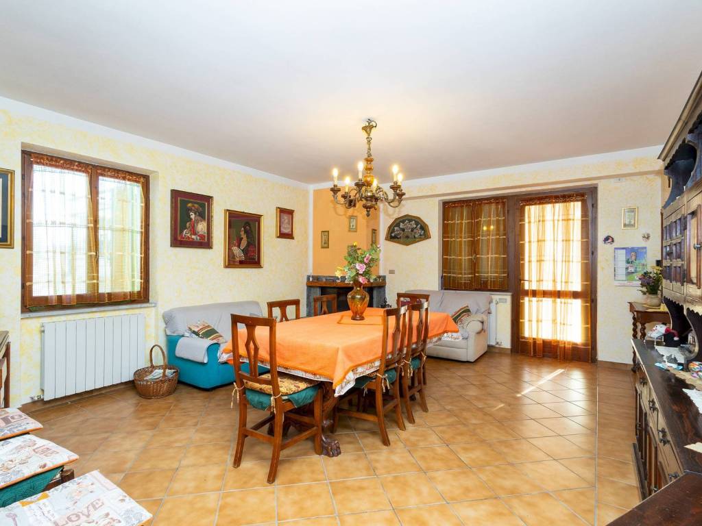 Villa a Barge in Via Comba Carle - Foto 3