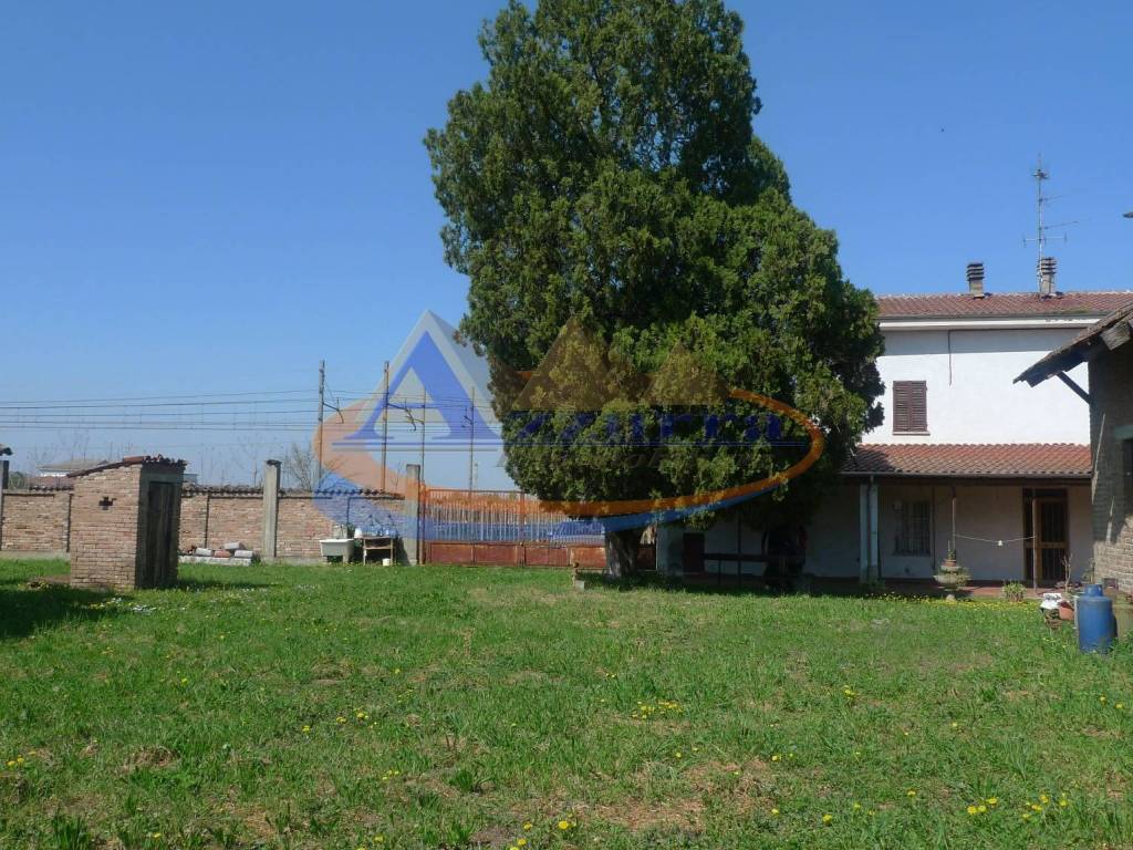 Villa a Alessandria in via SR10 - Foto 2