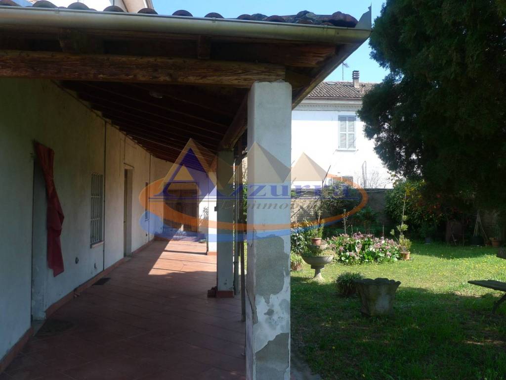 Villa a Alessandria in via SR10 - Foto 3