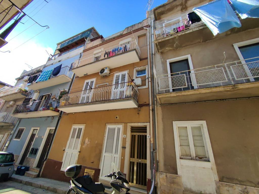 Appartamento a Ragusa in Via Gaetano Catra, 48 - Foto 2