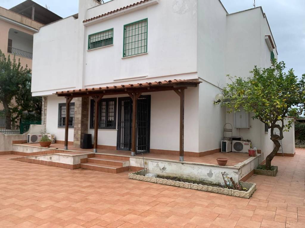 Villa a San felice circeo in Viale Tommaso Tittoni, 144 - Foto 4