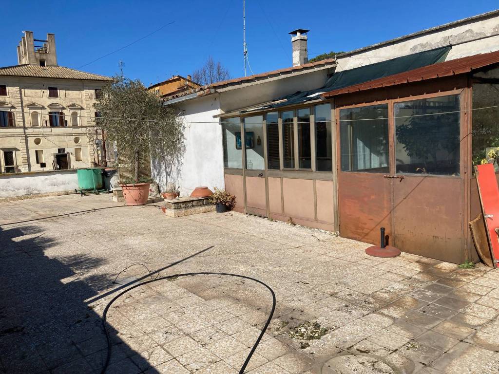 Appartamento a Capranica in Viale Nardini - Foto 2