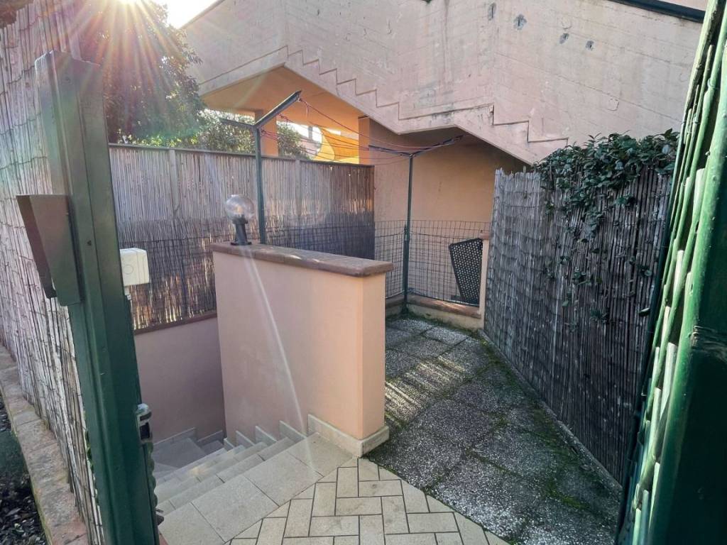 Appartamento a Follonica in Via Isola di Ustica, 22 - Foto 2