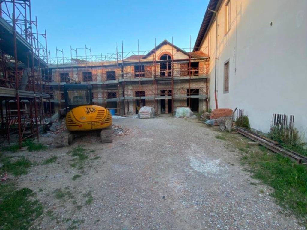Casa indipendente a Lucca in Viale Regina Margherita, - Foto 4