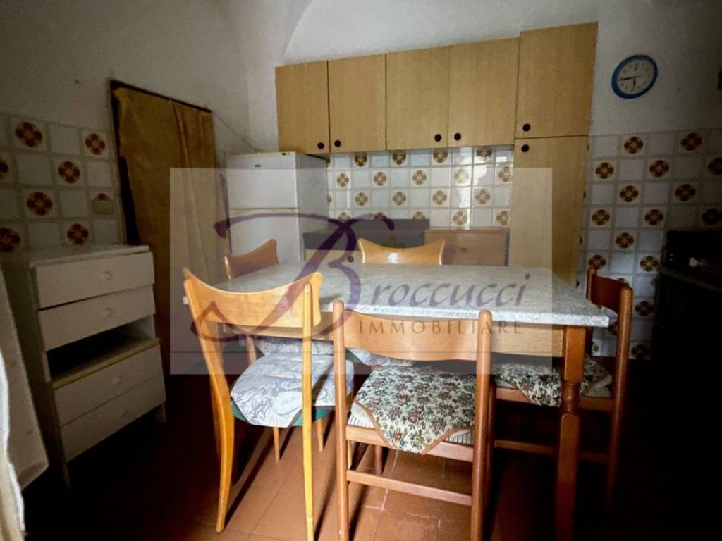 Appartamento a Cuasso al monte - Foto 5