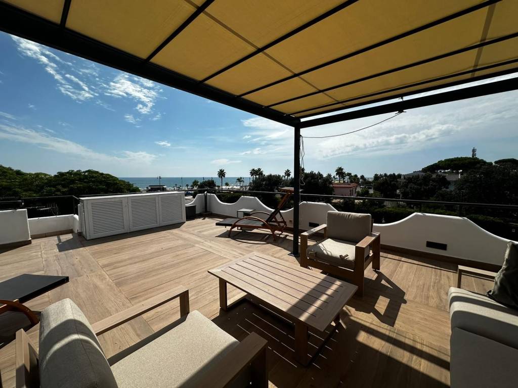 Appartamento a San felice circeo in Via Gibraleon - Foto 3