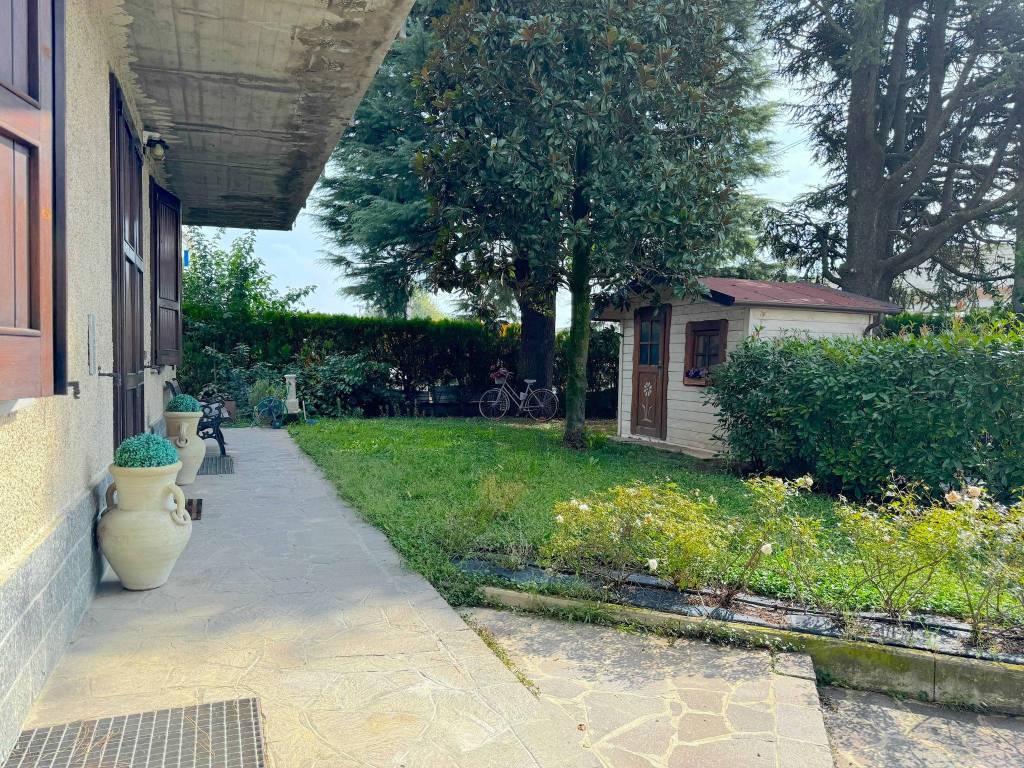 Appartamento a Montecchio emilia in Via Galileo Galilei - Foto 4